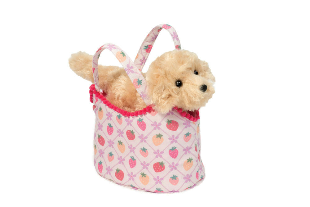 Berry Sweet Sassy Sak with Golden Retriever