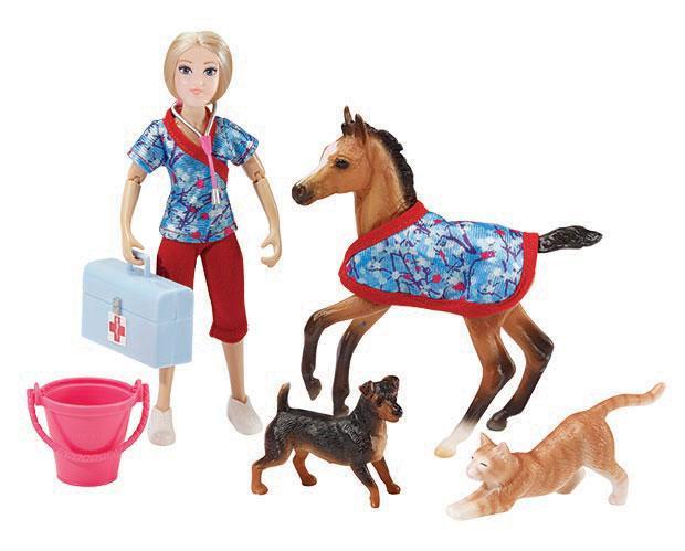 Breyer Day at the Vet Set