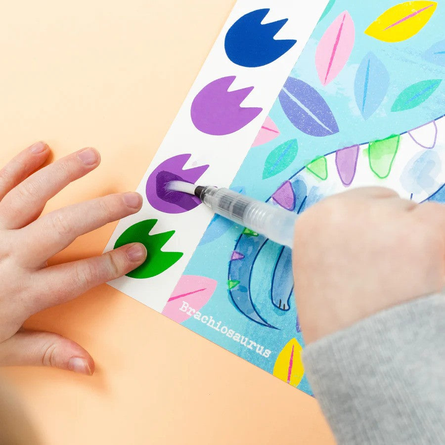 Dinosaurs Paint A Picture