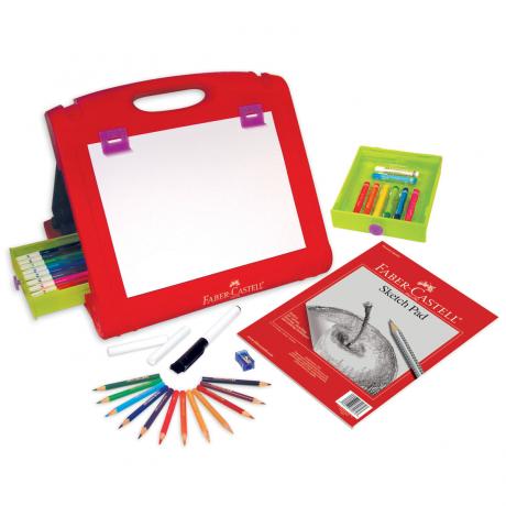 Do Art Travel Easel