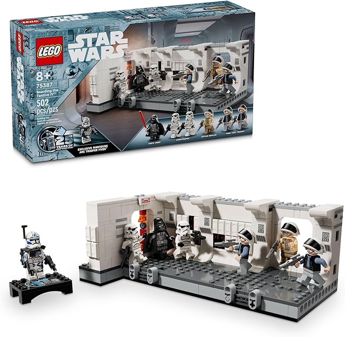 LEGO Star Wars Boarding the Tantive IV