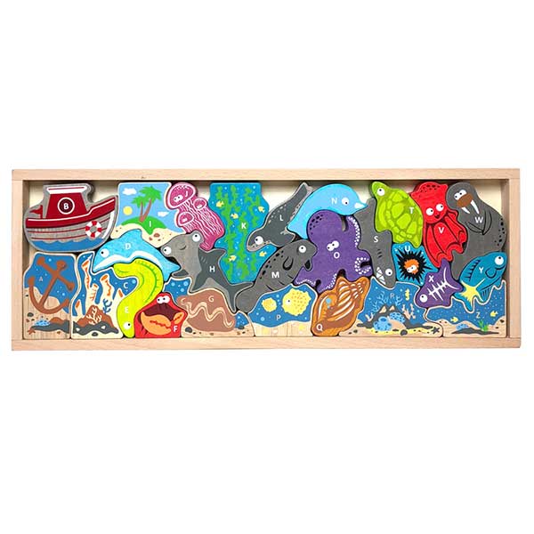 Ocean A to Z Puzzle & Playset