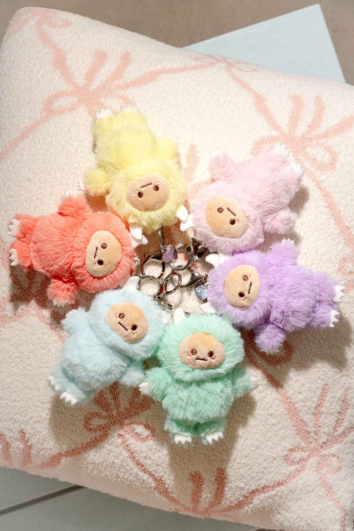 Pastel Hank Yeti Blind Box Keychain