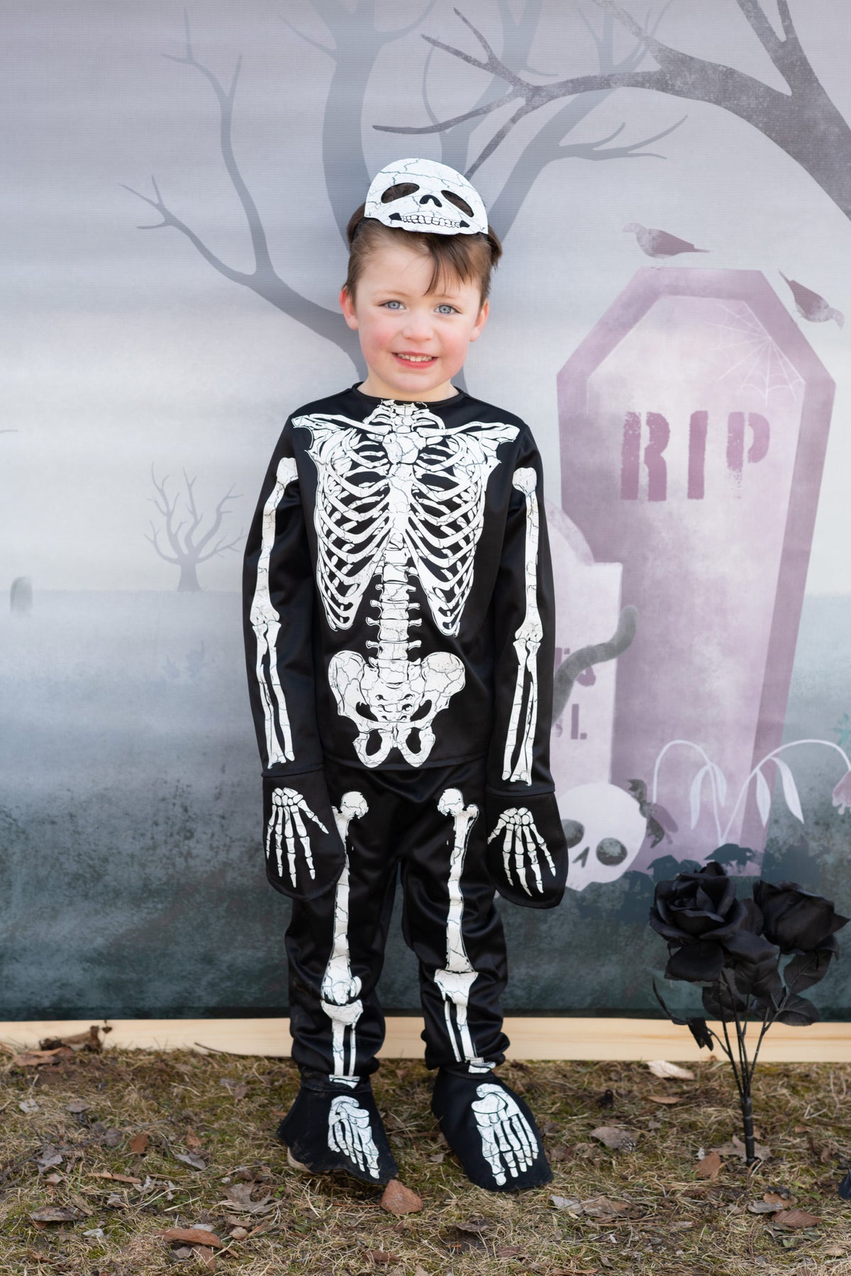 Skeleton Shirt, Pants & Mask Set Size 7/8